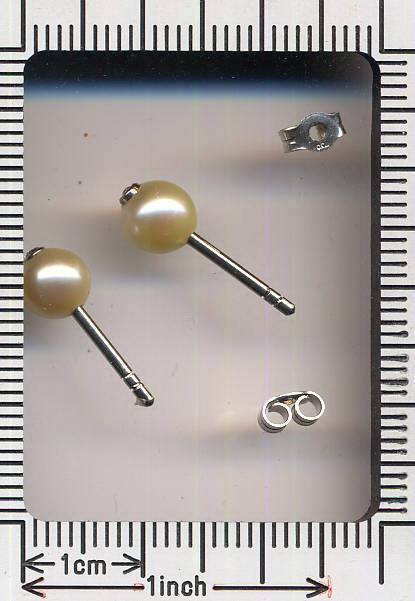 Platinum estate pearl old cut diamond studs